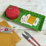 Taniguchi Shoyudo Co. Yuzen Washi Paper Pen Tray Koka Komon