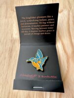Esterbrook x BUNGU Box Kingfisher Edition Lapel Pin - Image 2